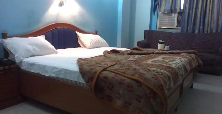 Hotel O Golden Δελχί