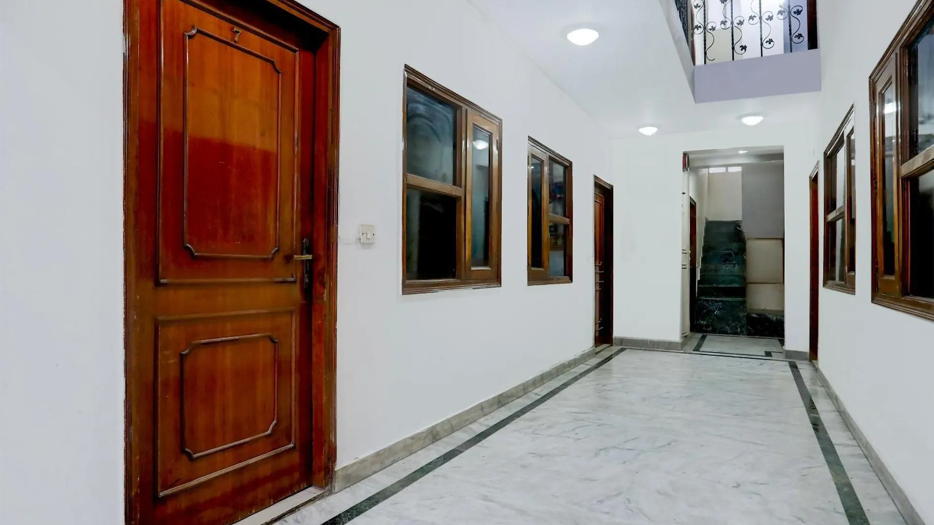 Hotel O Golden Δελχί Ινδία