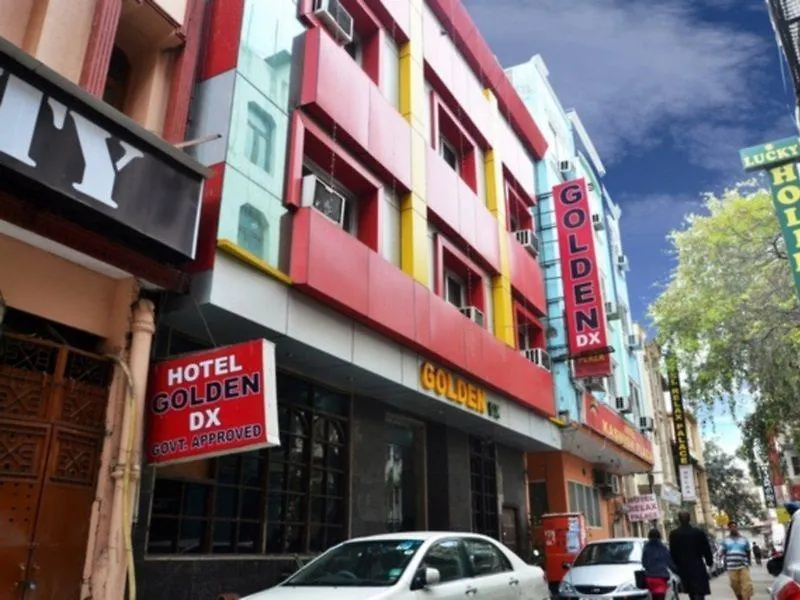 Hotel O Golden Δελχί